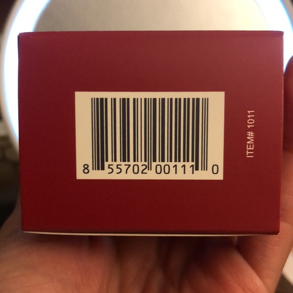 Dermelect Cosmeceuticals | OUTCREASE
Retinol Trifecta Serum - Picture 5 of 10